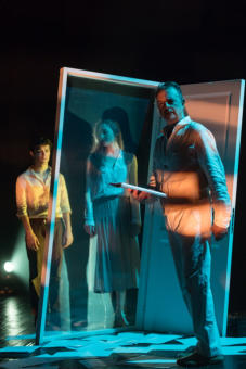 nel ruolo del Narratore, con Leda Kreider (Catherine) e Alessandro Bandini (Frederic)